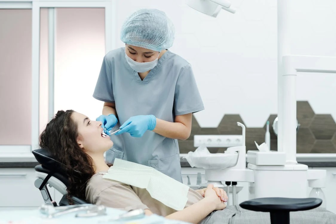 Skilled-Hands,-Healthy Smiles:-Expert-Dental-Surgery-for-Wisdom-Teeth-in-Mulgrave